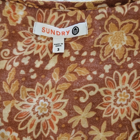 Sundry Boho Top - Picture 2 of 3